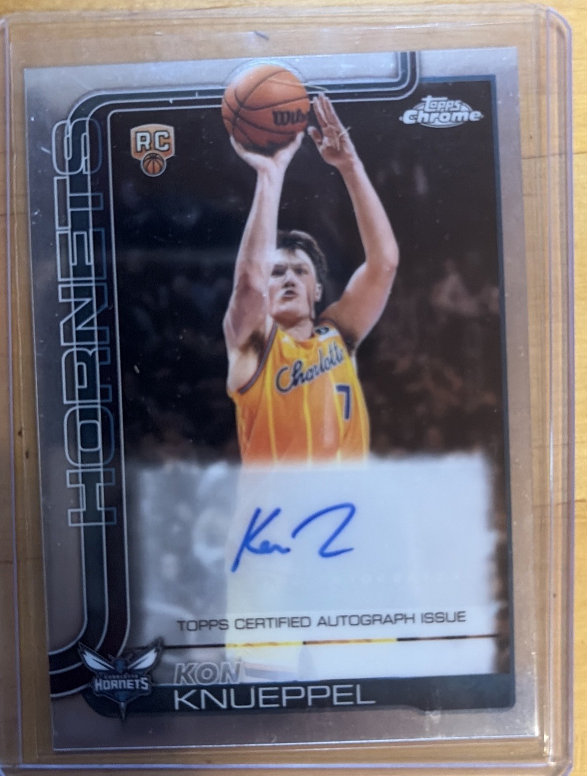 Kon Knueppel 2025-26 Topps Chrome Update rookie autograph #TCA-KK. Photo: eBay listing.